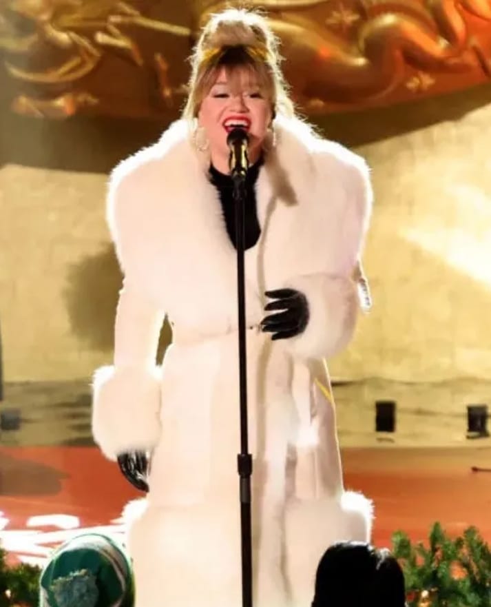 Kelly Clarkson Rockefeller Center Christmas Tree Coat