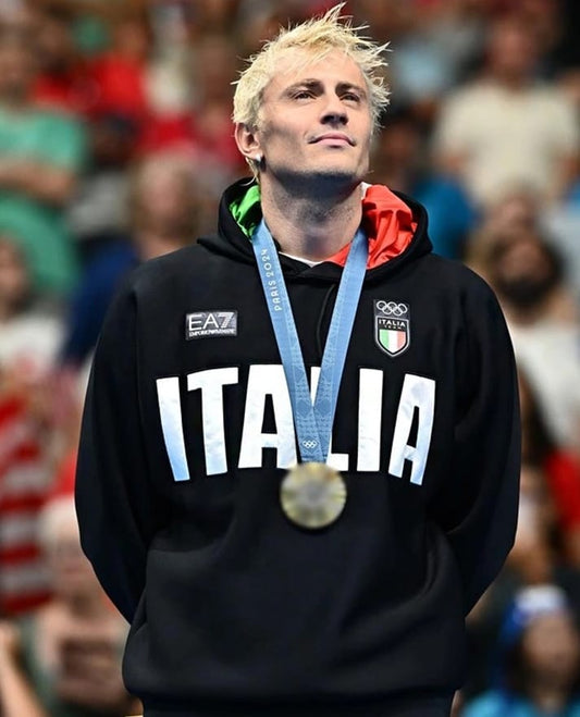 Italian athletes wearied italy olympic hoodie