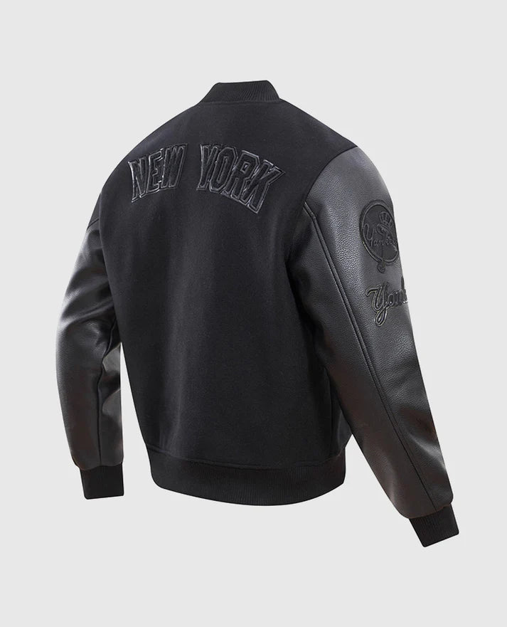 MLB New York Yankees Men's Black Varsity Jacket