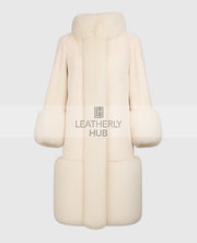 Kelly Clarkson Rockefeller Center Christmas White  Tree Coat